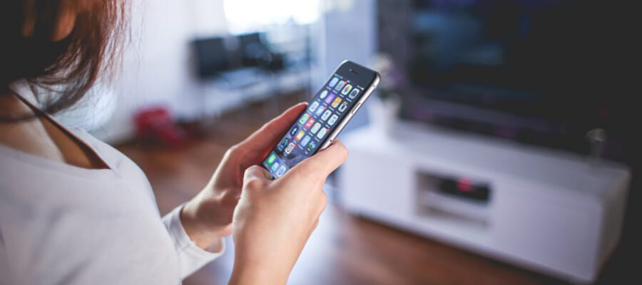 Cómo reducir las radiaciones de los teléfonos móviles. 10 consejos prácticos.